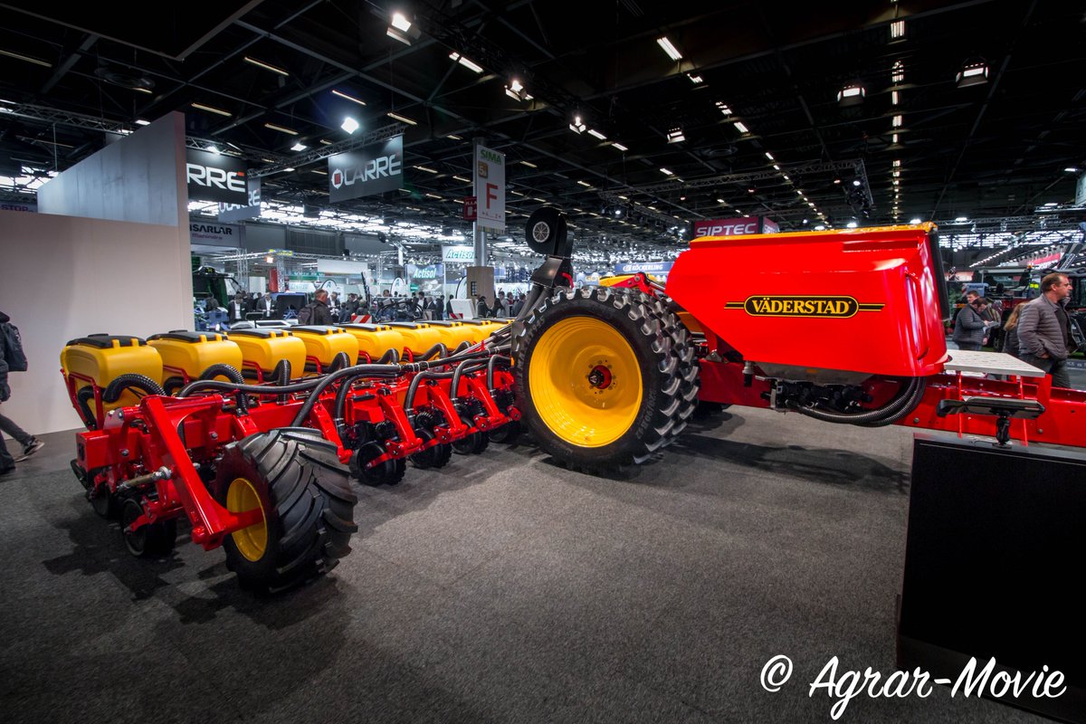 AgrarMovie's tweet photo. Stand @VaderstadFrance au SIMA 2019 https://t.co/bZSqr9QAbH