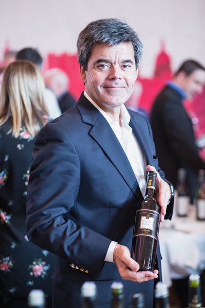 We will have over 30 wines from Chile at #explorewine2019 including eye-catching La Poderosa range, Pablo Old Vine Garnacha <a href="/vinasantaema/">Viña Santa Ema</a> <a href="/torreondparedes/">Torreón de Paredes</a> not to mention world exclusives Avenda Merlot &amp; Sauvignon Blanc <a href="/10Internationl/">10International</a> <a href="/LanchesterWines/">Lanchester Wines</a> #inveraritymorton #tasting