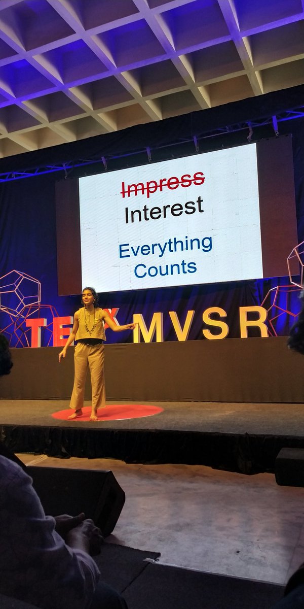 tedxmvsr's tweet photo. Mesmerized by @HarshaKomet 's talk and performance at #tedxmvsr  #mvsr #everythingcounts  #tedx https://t.co/fAaq6QOgXP