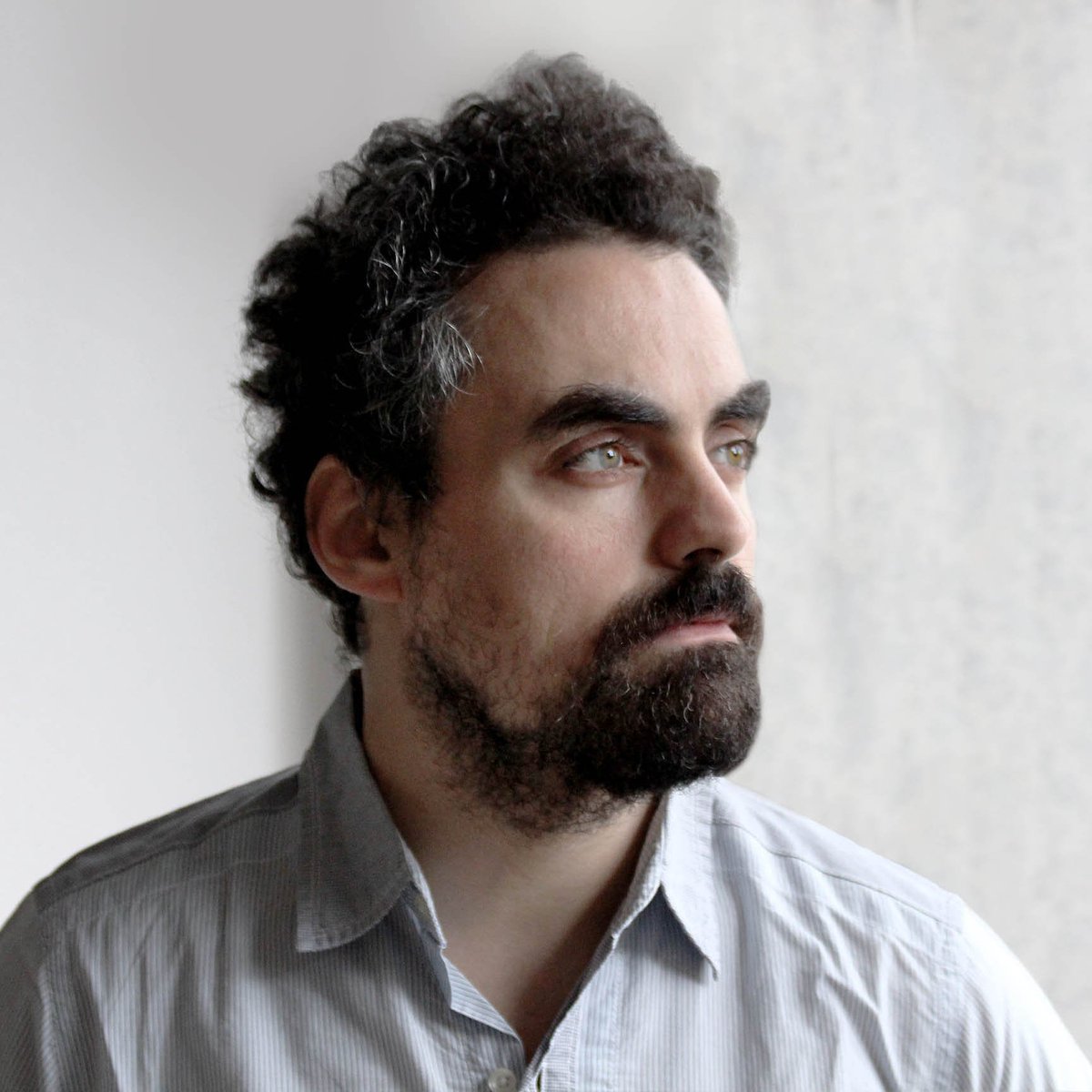 MaTerreVR's tweet photo. Another couple (a filmaker and a poet) for #MaTerre2019, ◙ 5 EPISODES POETRY MOVIE: ➢@GianlucaAbbate ed ➢Eduard @escoffet. An explosion between new technologies and visionary art! @Matera2019 #Materre @Matera2019 #OpenFuture #CoMatera2019 #MaTerre2019 #OpenCinema #ReteCinema https://t.co/QljAUAddmZ