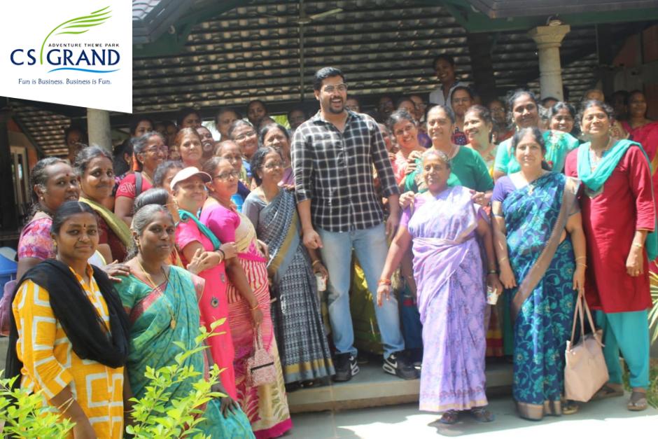 CsGrand1's tweet photo. Shevapettai Sri Vasavi Mahila Samajam meet at CS GRAND !
To conduct your club meeting, call +91 80129 90000
Visit : https://t.co/asue8Ty3F1
#CSGRAND | #Adventure | #ThemePark | #Stress | #Peace | #Challenge | #WeekendTrip | #Resorts | #Games | #SelfMotivation https://t.co/0xRHxQbf9Q