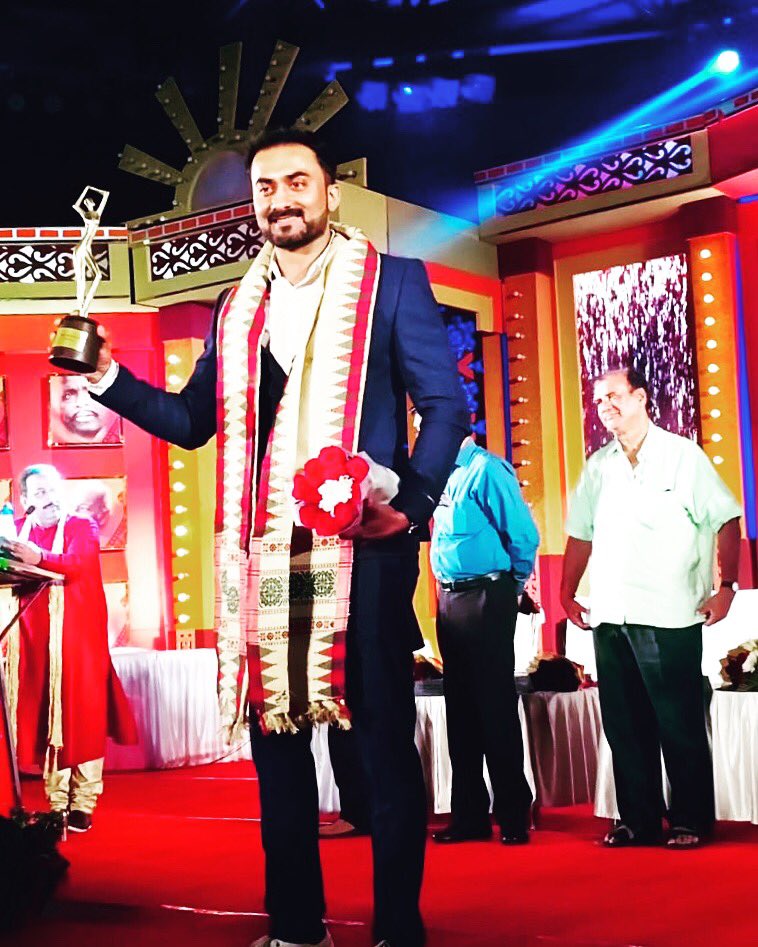 ray_sarathi's tweet photo. BEST ACTOR-29th STATE FILM AWARDS. Thank you so much #jury. Sambit sir Ajay Sir @ the entire Cast &amp; Crew of #Helloarsi . Thanks ⁦@prakrutimishra7⁩ ⁦⁦@shekharkapur⁩ for the National recognition. Thanks ⁦@jena_bijaya⁩ ⁦@AnuChoudhury2⁩ https://t.co/0FPSJKqfOt