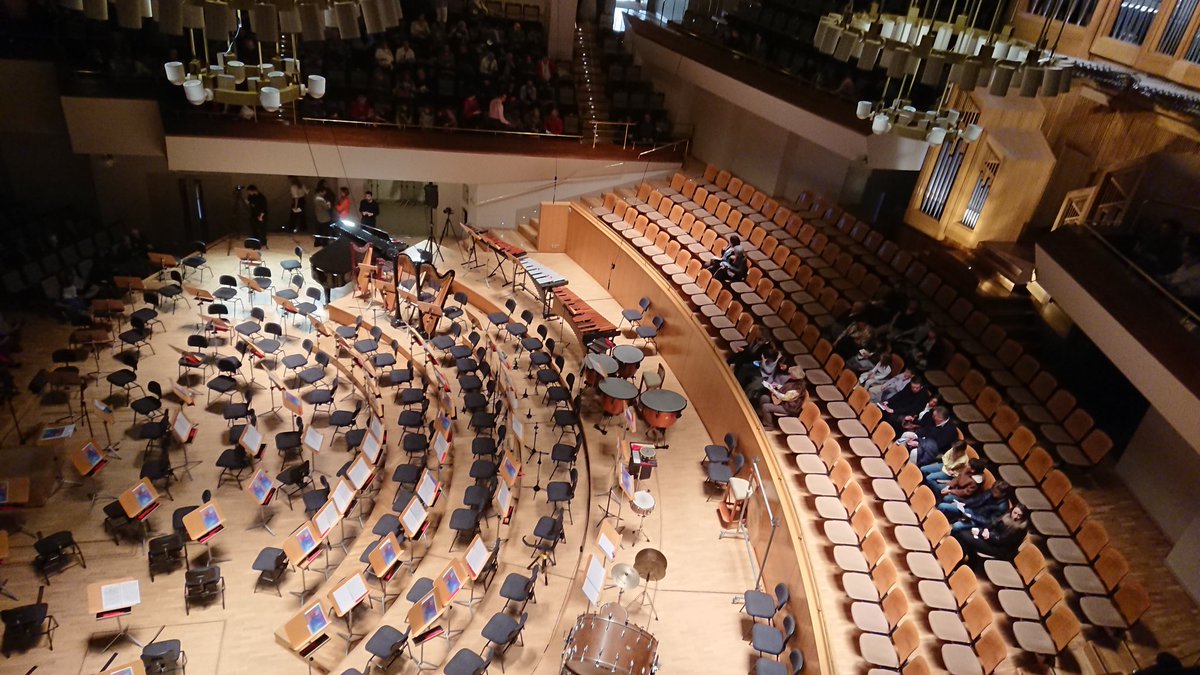 patrope26's tweet photo. Maravilloso Concierto "España me suena" de @GrupoTalia en la Sala Sinfónica del Auditorio Nacional de Música #EOS18 🎶🎶🎶 #oboe #Gracias 😍😍😍 https://t.co/divT9wl7e4