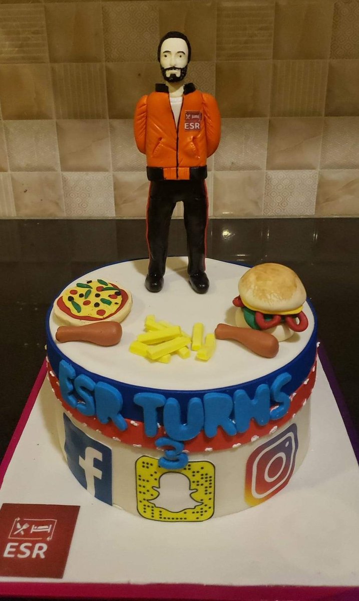 ESRofficalpk's tweet photo. ESR turns 3 🎉🎂

Happy birthday Eat Sleep Repeat -ESR-

3years of excellence. Allhamdulilah!

' For people it's just a Facebook group, For us it's a VISION. ' 

Keep loving and keep supporting ESR. ❤️
'Eat in your world, Share in ours'.

#Food #Lahore #Pakistan #ESR #Foodie https://t.co/kVVIKRbzGs
