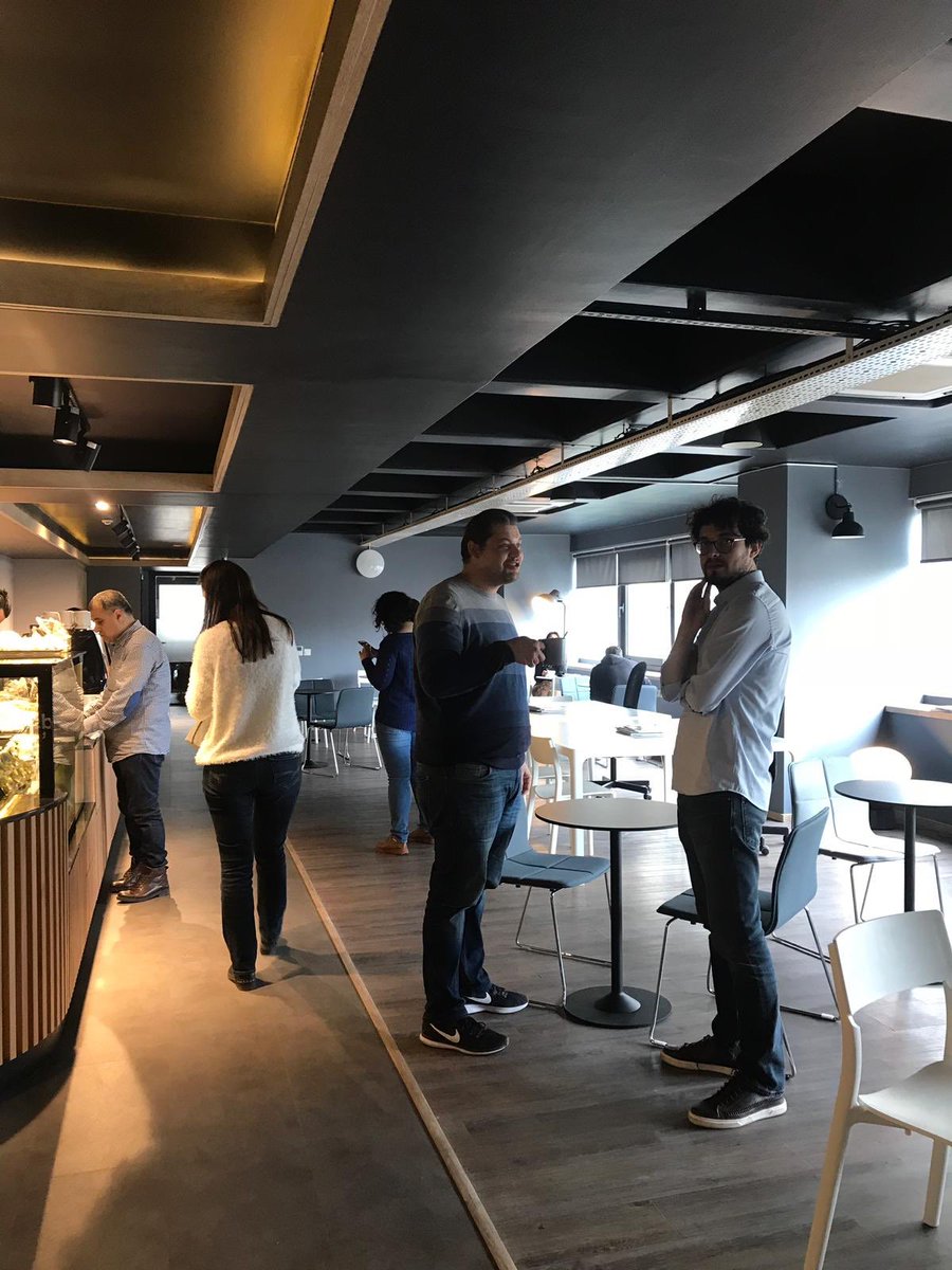 Mindset Institute ile kendinizi güncelleyin. Yeni şeyler öğrenip, farklı bakış açıları elde edin.

Bugün burda
Uygulamalı Sosyal Medya Reklamları Eğitimi vardı.

Fotoğraf: Mindset Institute