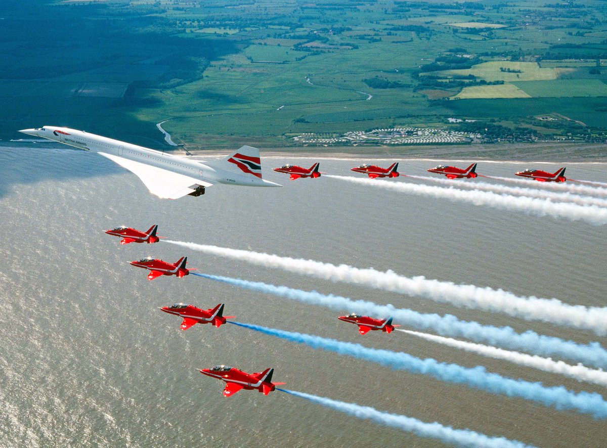 Red Arrows on Twitter: "Power and precision: Here's a glorious picture from our archives 50th anniversary today of Concorde's flight. #Concorde #Concorde50 #redarrows https://t.co/FROcLXAU9N" / Twitter
