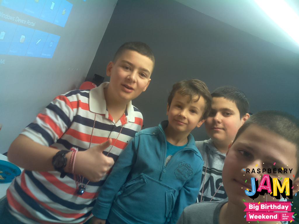 DjentMag's tweet photo. #PiParty photo booth https://t.co/NHbbEUjlN8