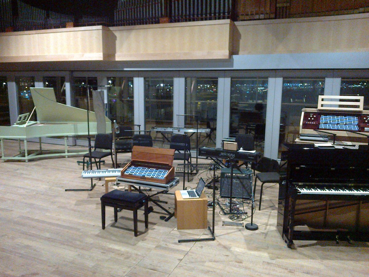 HuygensFokker's tweet photo. At tomorrow's concert Ensemble SCALA is doing something it has never done before: every piece in the program is in a different microtonal tuning system. 19-tone, 24-tone, 31-tone, 72-tone, 96-tone and just intonation. https://t.co/Tv7Lk9Xhwe https://t.co/ZHK639wHyi
