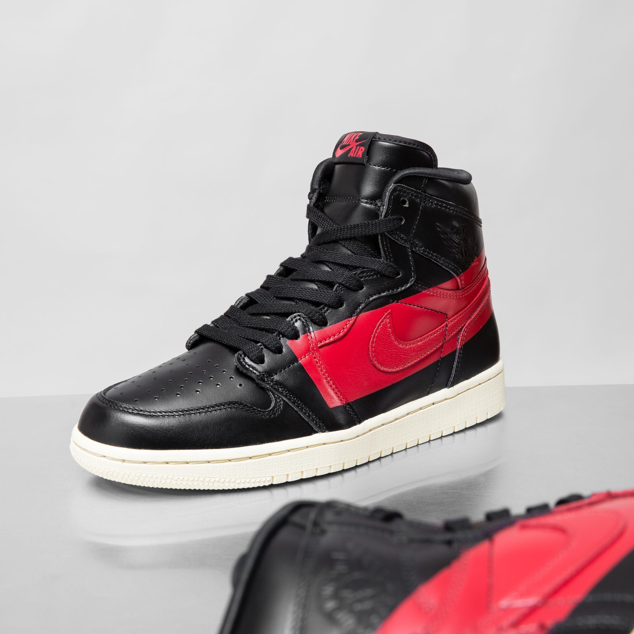 Aj1 couture discount
