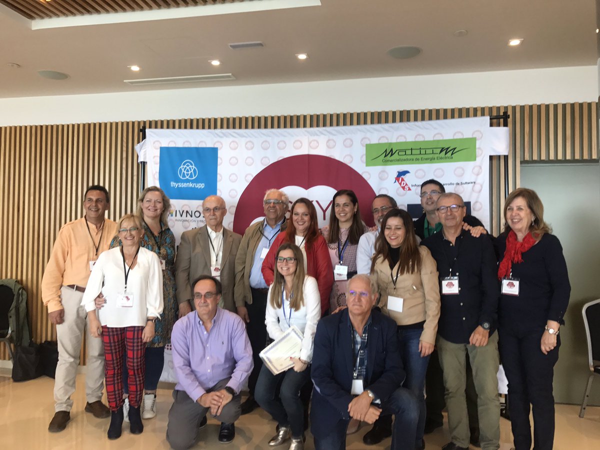 CAFTenerife's tweet photo. Posado del @CAFTenerife en la #SkyConference @skyconference https://t.co/g8Gc4DEwm3