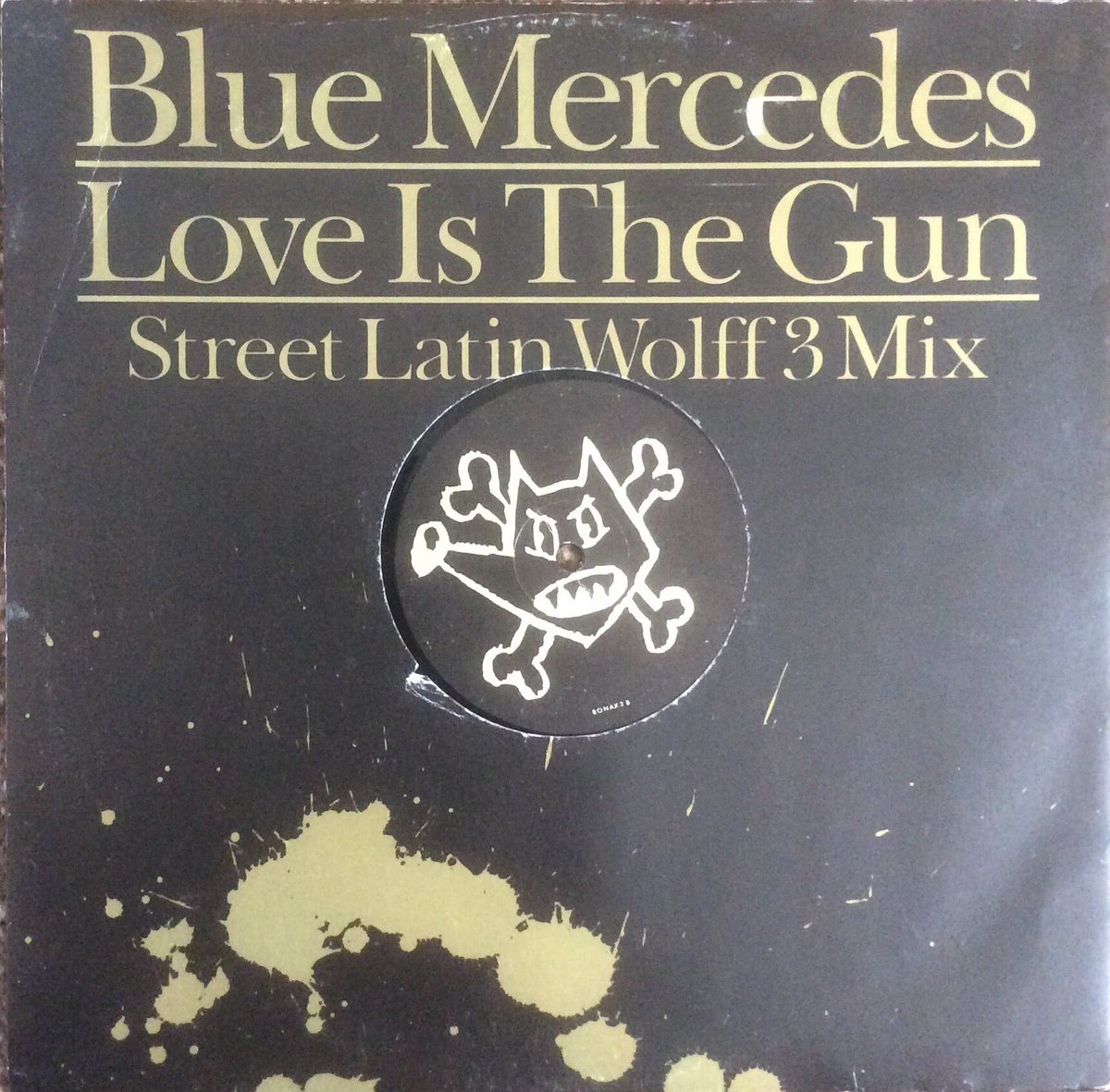 Poplifer73's tweet image. Blue Mercedes “Love Is The Gun” (Street Latin Wolff 3 Mix).
1988 MCA Records. 12” Single.
Produced and Remixed by Phil Harding &amp;amp; Ian Curnow for PWL.
Vinyl purchase today.
@PWLHitFactory 
#BlueMercedes #PhilHarding #IanCurnow #PWL #PeteWatermanLimited #PWLPower #TwelveInchSingle