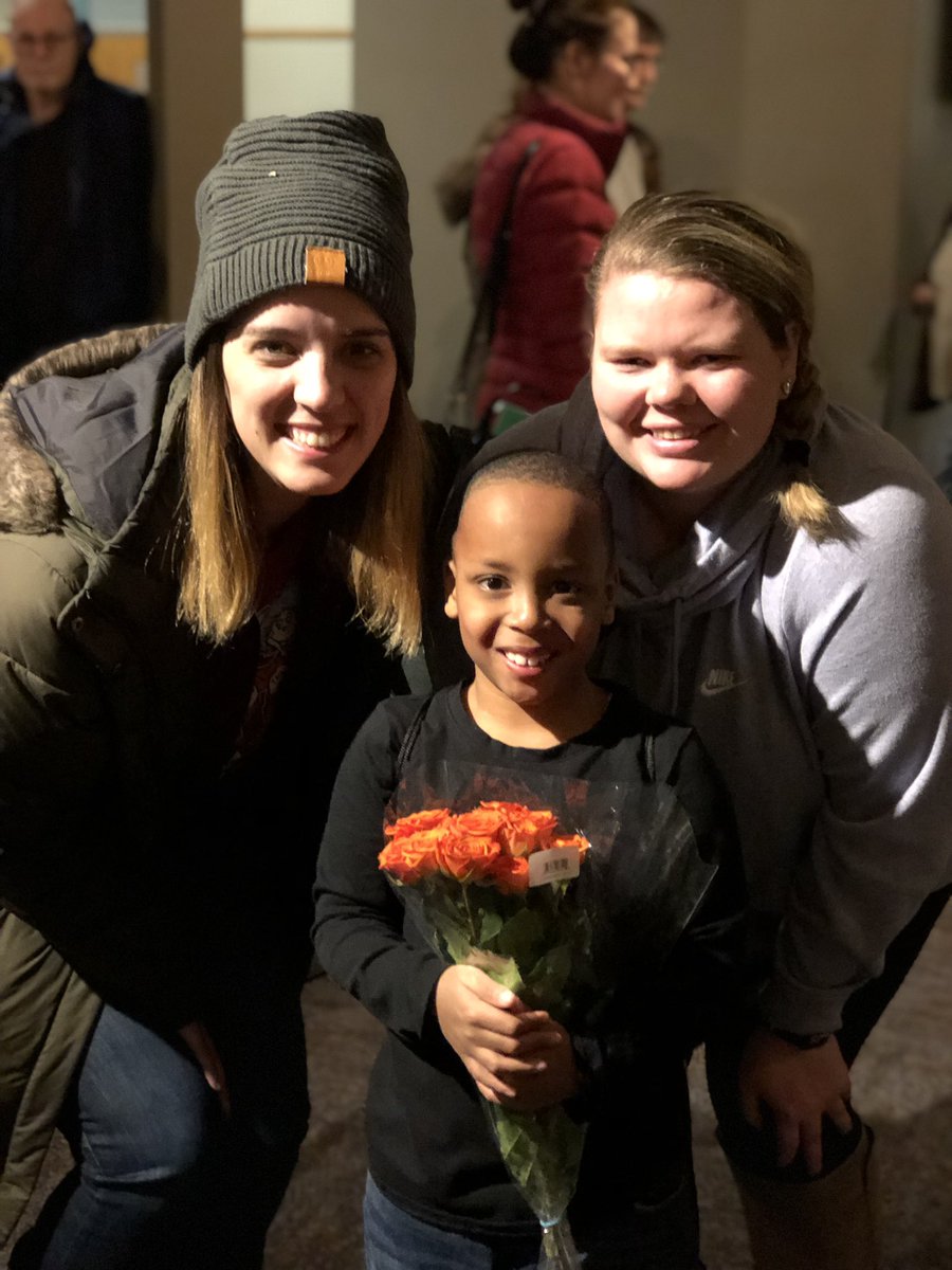 rolandteach's tweet photo. Thank you @BrewerBulldogs &amp; @msfansher for coming to opening night! He was happy to see you there. https://t.co/I9gNPtlsxW
