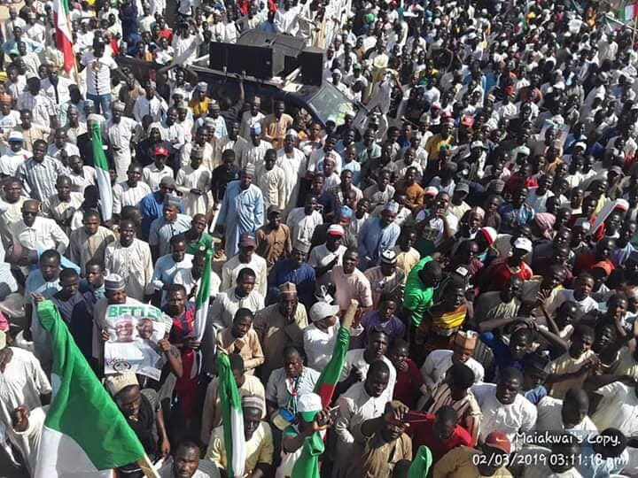 AbdulQahar_AQ's tweet photo. Sokoto Youth have spoken

We have spoken.

Dear naysayers, fencists, political hypocrites &amp; two faced idiots,

Brace yourselves up for the 9th of March, 2019.

As far as #Tambuwal is concerned, we die here!

#TambuwalisComingAgain
#InShaAllahu
#SokotoYouthMegaRally
#Tambuwal2019 https://t.co/E89wnzH4kM