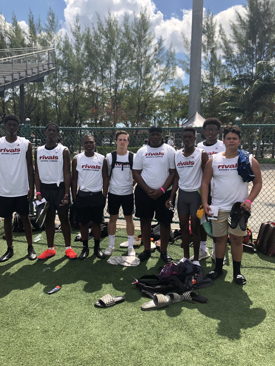 #jagboys came out and showed out for glades #attitude #Champion #weupnext <a href="/FbCoral/">Coral_FB</a>