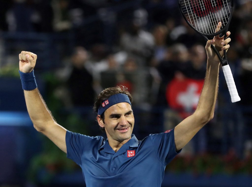 Laiane_bs's tweet photo. He don't play tennis, he is the tennis. Congrats to my hero and my favorite sportsman . 
#Roger100 #RF #100xFederer 
#SuMajestad #RogerFederer 
#NoHayNadieMasGrande 👑 💯 X 🏆 https://t.co/SdpsZezmaE