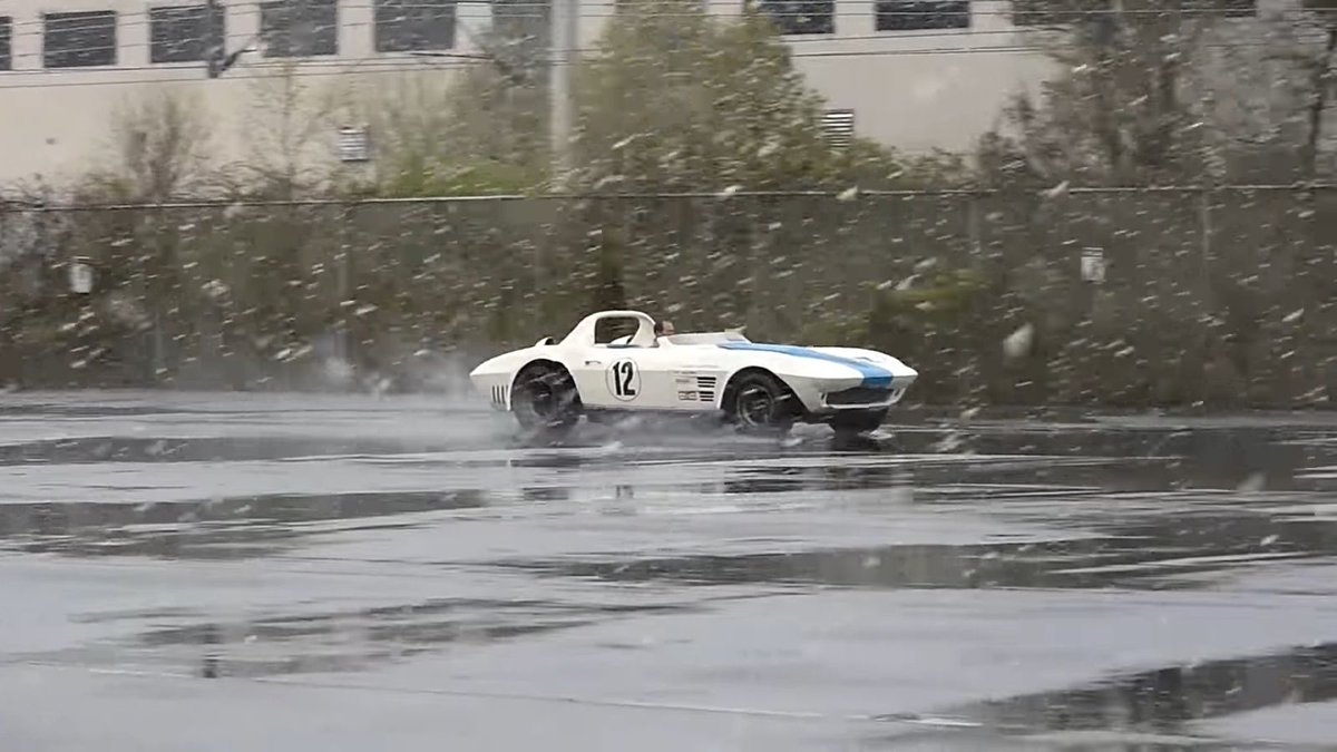 I Can't Think of a Single Reason Why You Shouldn't Drive a Corvette Grand Sport In a Snow Storm j.mp/2EHT5af #corvettegrandsport #c2corvette