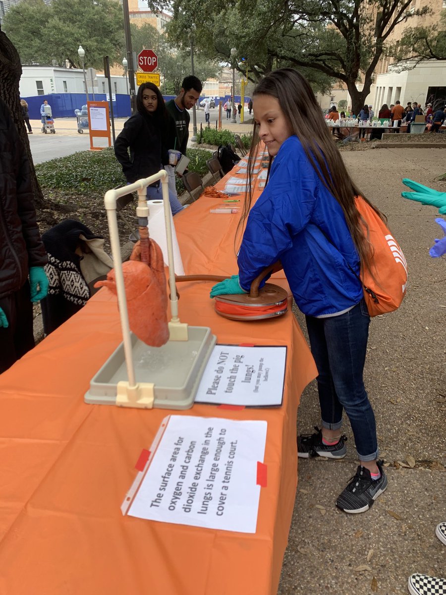 LT_RaquelR's tweet photo. Sydnie is give it some air at Explore UT #ExploreUT2019 https://t.co/QFNJULpAVC