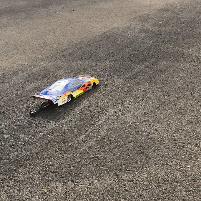 TimSmithRacing's tweet photo. Was able to sneak in a test hit on the new Tekin setup before the rain came. The RS Pro data logger gave me some interesting data compared to the Dyno so I have some things to think about. #tekinracing #maxamps #mksservos #1cellworld Watch #Instavideo:https://t.co/xTH7X0f88O https://t.co/kx7yyC0Oil