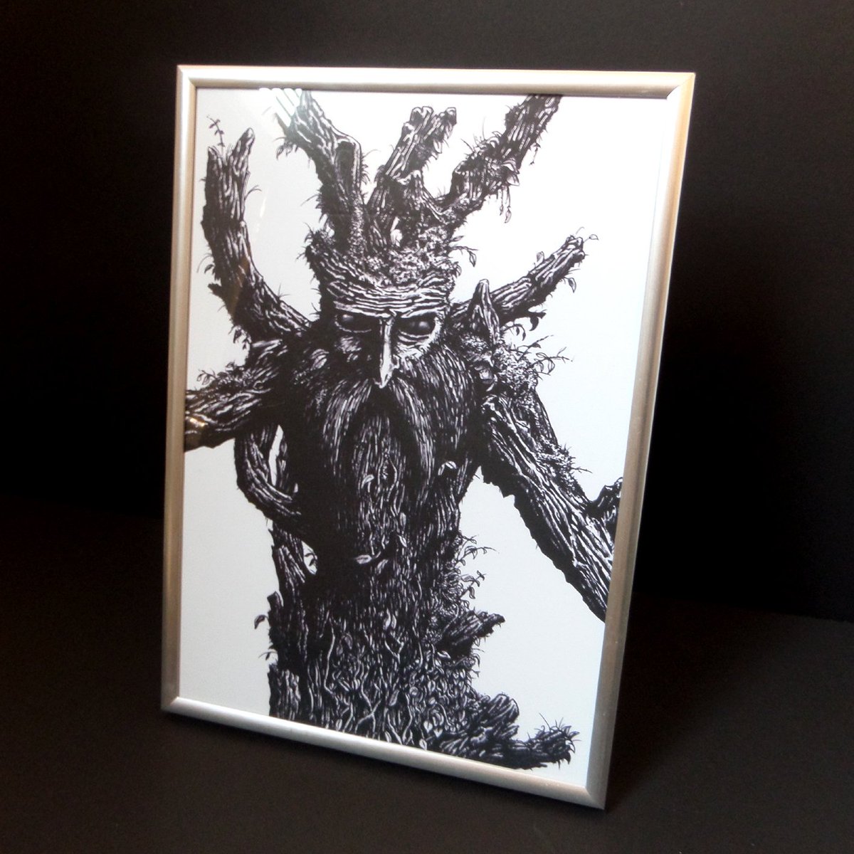 My version of the Ent known as Treebeard, prints and frames ready for tomorrows art sale at The <a href="/totallyoverdrau/">The OverDraught</a> in Canning Circus from 12pm. On the ROOT of the Stout and Porter Stroll #camra #Tolkien #illustration #art
