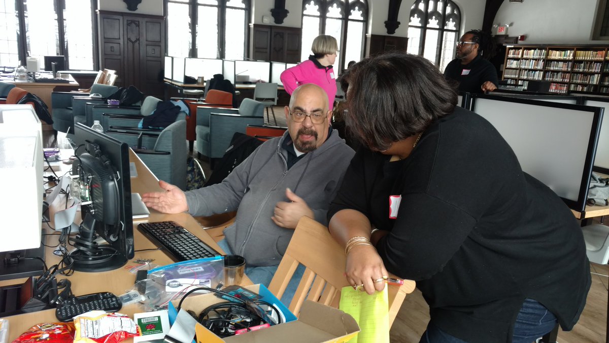 DWestCS's tweet photo. @CstaPhilly Collaboration at the CSTA Philly Raspberry Jam! https://t.co/5Jj5f2on41