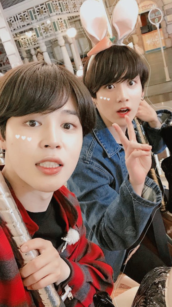 jikookaedits's tweet photo. Lockscreens Jikook • simple •

• FAV se gostar | fav if you like
• RT se salvar | rt if you save
• PRINT se usar | screenshot if you use 
• seja honesto | be honest!
/lore https://t.co/YykNrIyzf8
