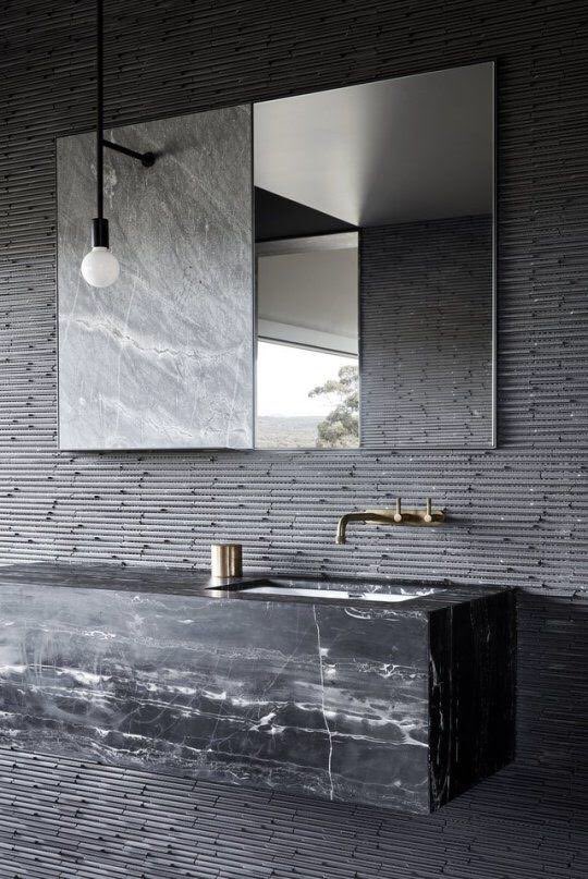 Nash_Granite's tweet photo. There is something about wrapped marble sinks we just can't get enough of. The textured walls also add intriguing dimension to compliment the stone. Kudos to the designer.
.
.
.
.
#nashinspiration #stoneinspiration #interiordesign #interiordesigner #homedecor #nycconstruction https://t.co/eXs7XSIM5v