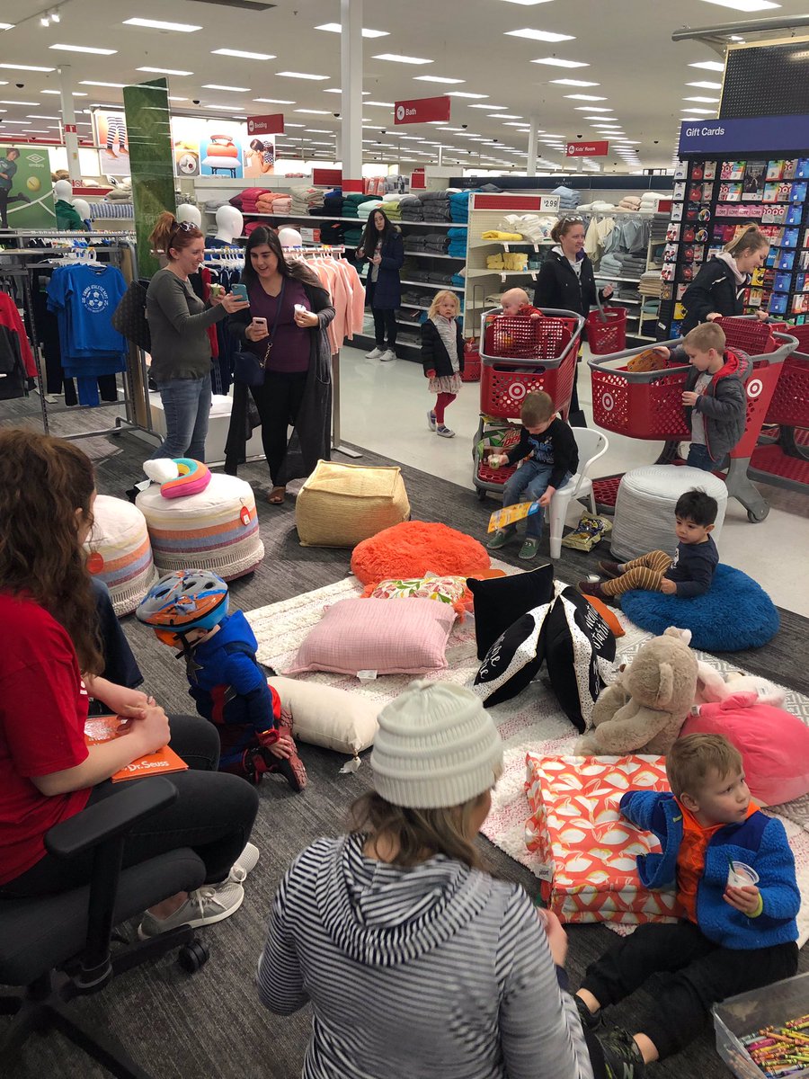 j4zellers's tweet image. Just a little reading time in honor of 
#drseussbirthday — be sure to stop by your Manhattan Target to join the fun!  @palayeva @RicaDevas @ContrucciJoe