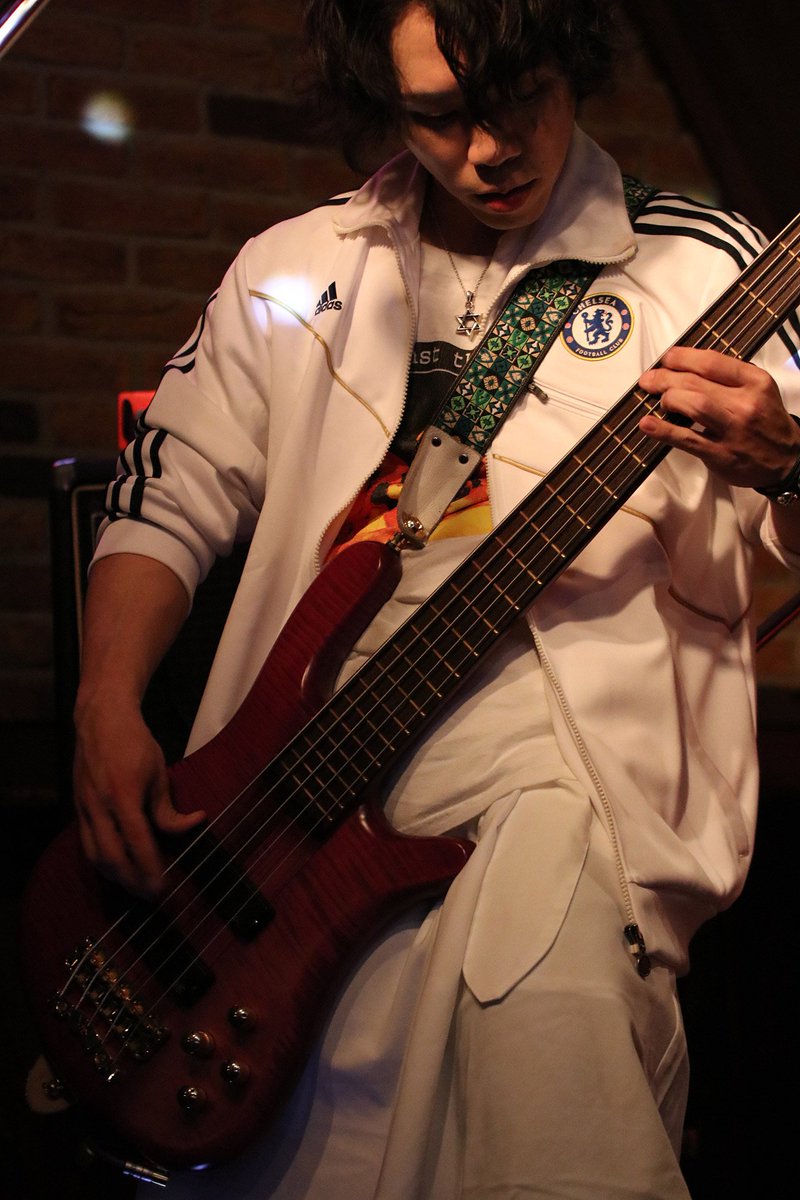 elys_twi's tweet photo. 先日のROCK TO THE FUTURE part1 の写真を頂きました！

次回ライブの予定は未定ですが色々準備中です！今後ともよろしくお願いします！

photo by りょう @ta_ka_muu https://t.co/3JWUksYIiO