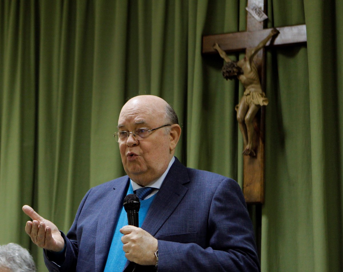 #FOTOS La reunión del embajador de Venezuela en España designado por Guaidó con los jubilados y pensionados venezolanos. Fotos: EFE - sumarium.es/2019/03/02/eca…