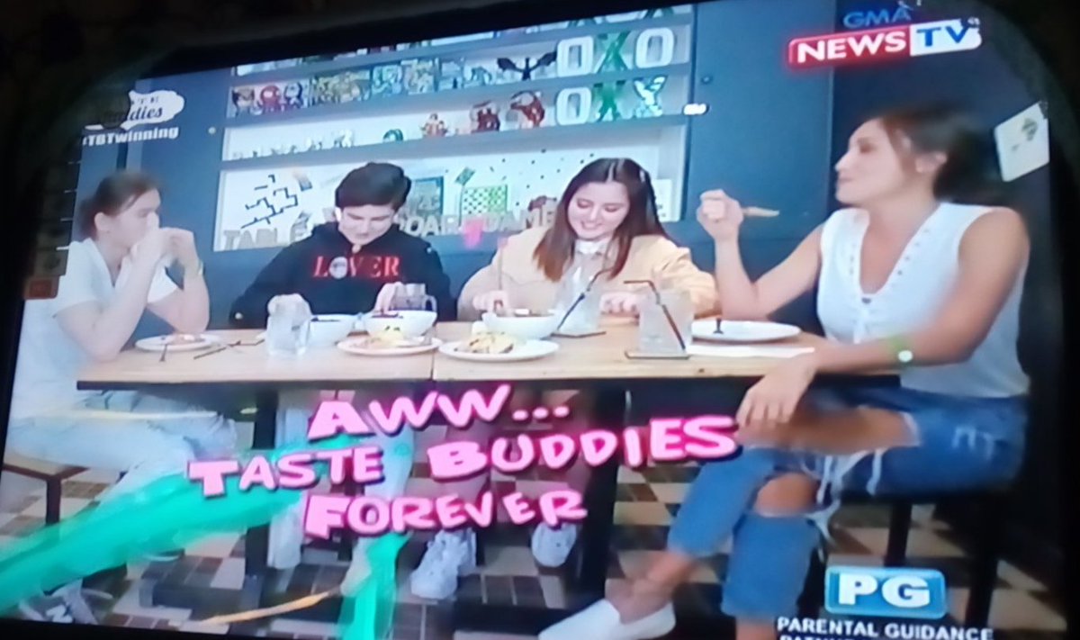juvyramos_'s tweet photo. Congrats @solennheussaff always siya win sa mga games..Ang yummy lahat ng food sa Table Taft resto.. 

#TBTwinning 
@GilieversOFC https://t.co/G87HHbIUlg