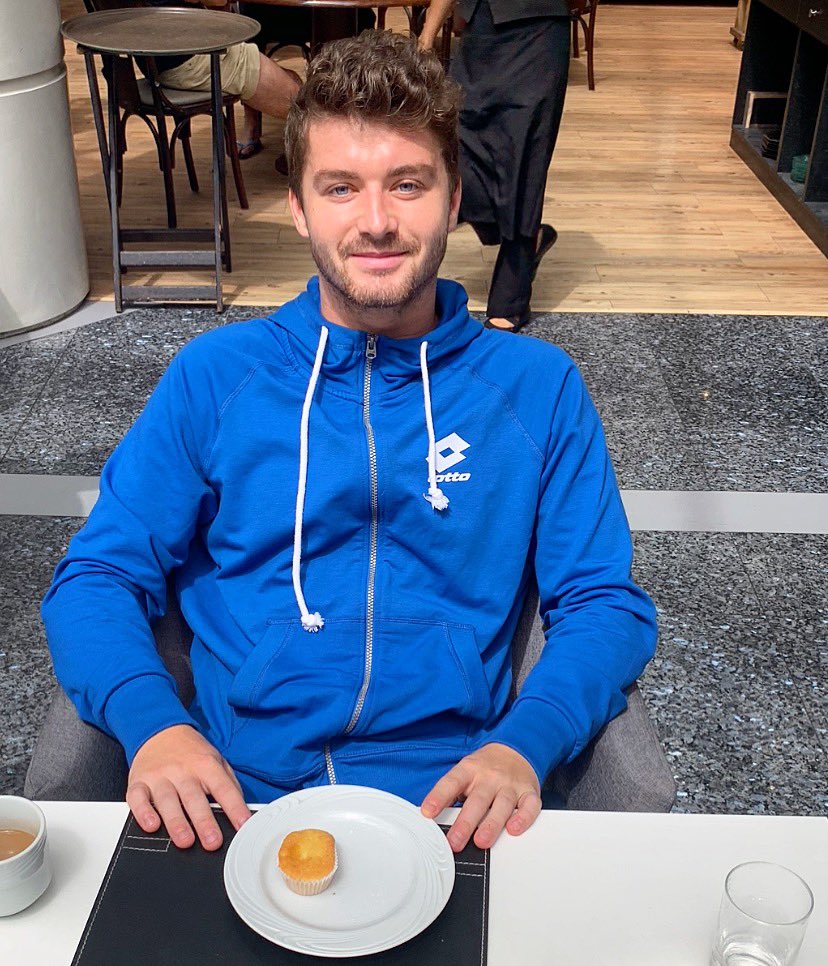Jonny_OMara's tweet photo. Thanks for all the Birthday messages! Looking forward to the @BrasilOpenTenis final later today! Managed to sneak a cake at breakfast!😁 #24 https://t.co/EIFEyrTySn