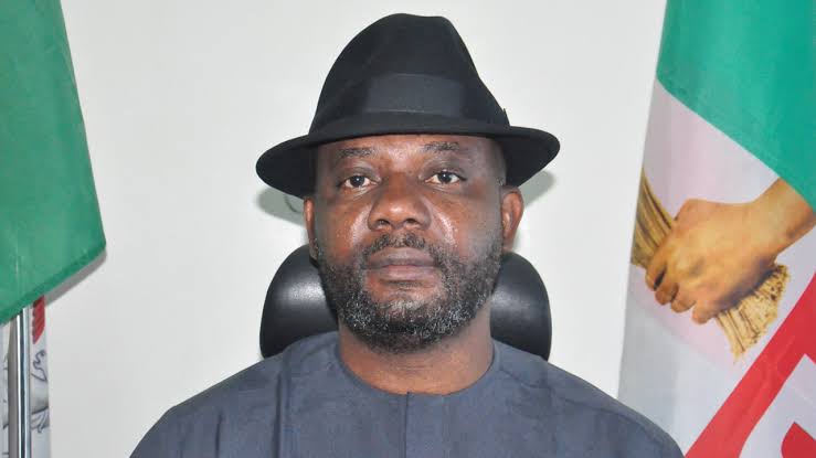 TheNigTimes's tweet photo. Dubai Meeting: PDP Planning To Hijack Incoming NASS Leadership -Nabena https://t.co/Ddp2ubyN7e https://t.co/5A9JU5JeTk
