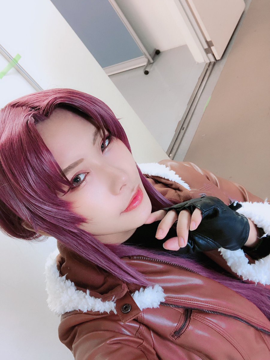 れご 遅報 本日はブラックラグーン 日本編 念願の撮影楽しかった ベーさんロックめちゃロックだったし パパ銀次さんはちゃめちゃにいかつくて最高だったし トコさんの制服姿初めて見た雪緒ちゃん ロック A0559be Yan 銀次