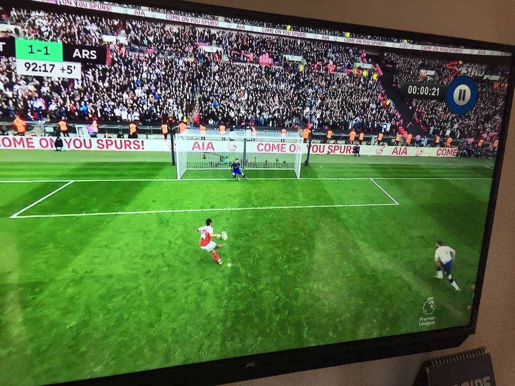 D0qO6q2X4AAWm99.jpg:large