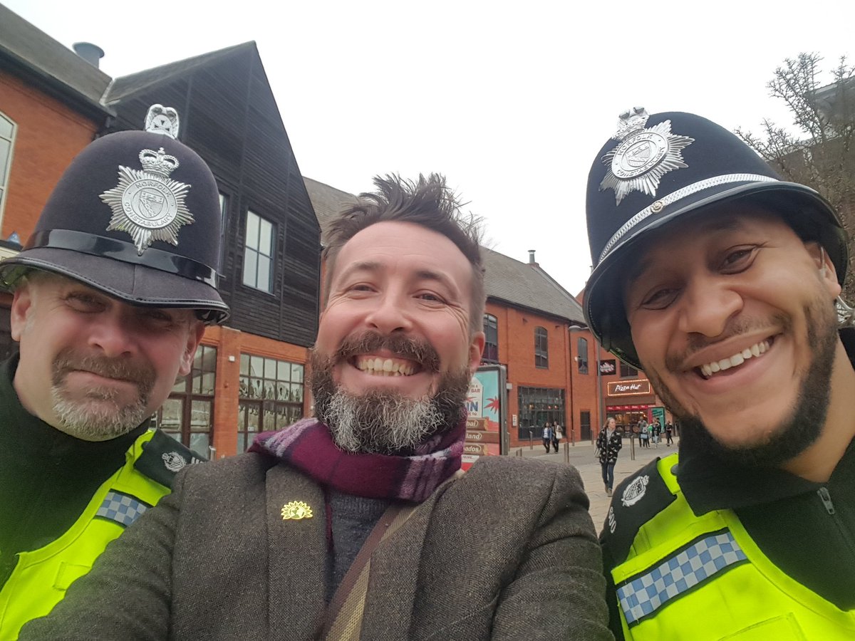 Transcendental1's tweet photo. Down at #riverside in #ThorpeHamlet now is the @NorwichPoliceUK #NorwichEast team. Meeting the public & also offering @bikeregister. Great #CommunityEngagement. Pop down & say hello. #SelfiesWithCops @SgtMarkShepherd @NorwichCC @NorfolkPCC @LorneEGreen @NorfolkPolice @EveningNews https://t.co/EkxiipQzVy