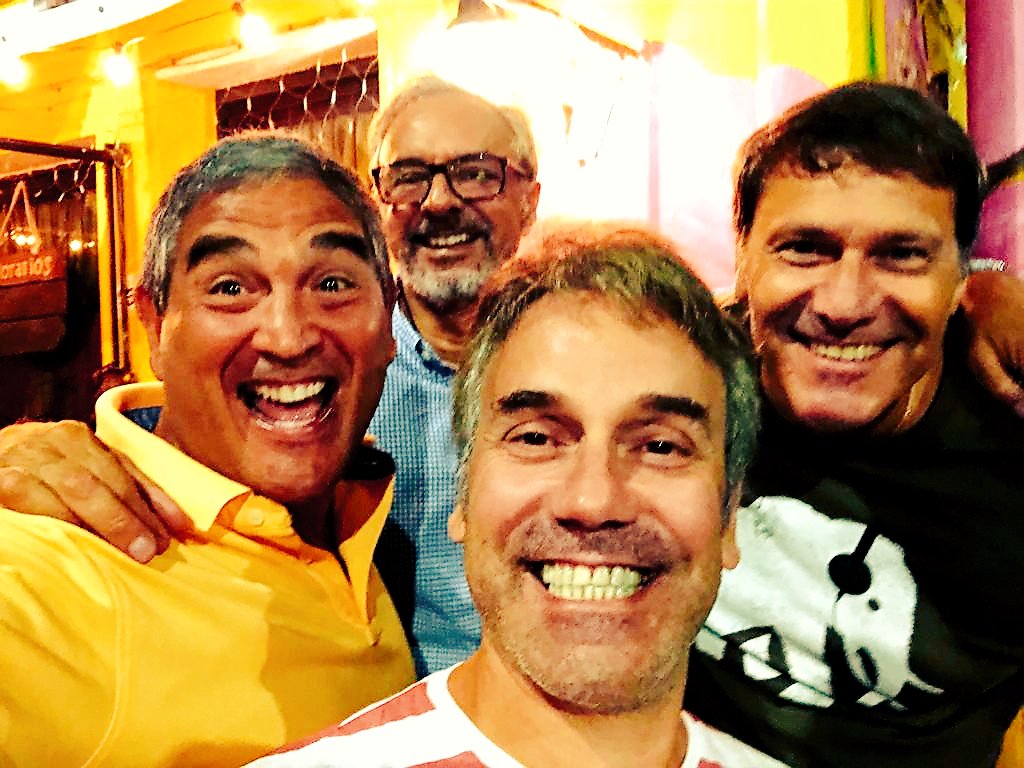 Noche mercosur. Brasil. Uruguay. Argentina. Y mucho vino !!