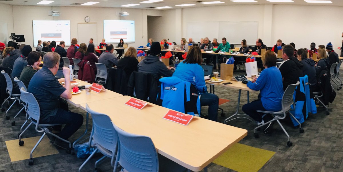 jarsno's tweet photo. Dernière rencontre des Chefs aux Jeux du Canada / Last Chef de Mission meeting @2019CanadaGames 😢 https://t.co/dckLZ53dkN