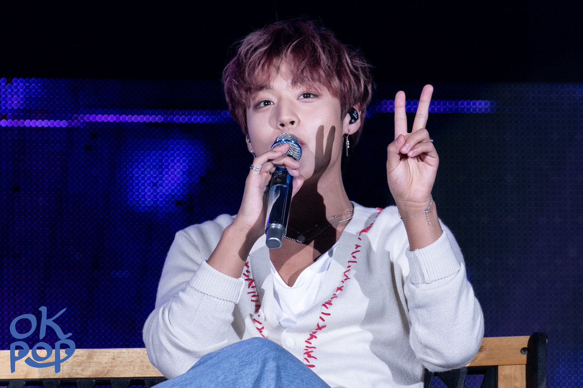 okpoptime's tweet photo. “2019 PARK JIHOON ASIA FAN MEETING “FIRST EDITION” in TAIWAN”
#朴志訓 #PRAKJIHOON #박지훈 #지훈 #JIHOON https://t.co/rWftQ1Z7XI