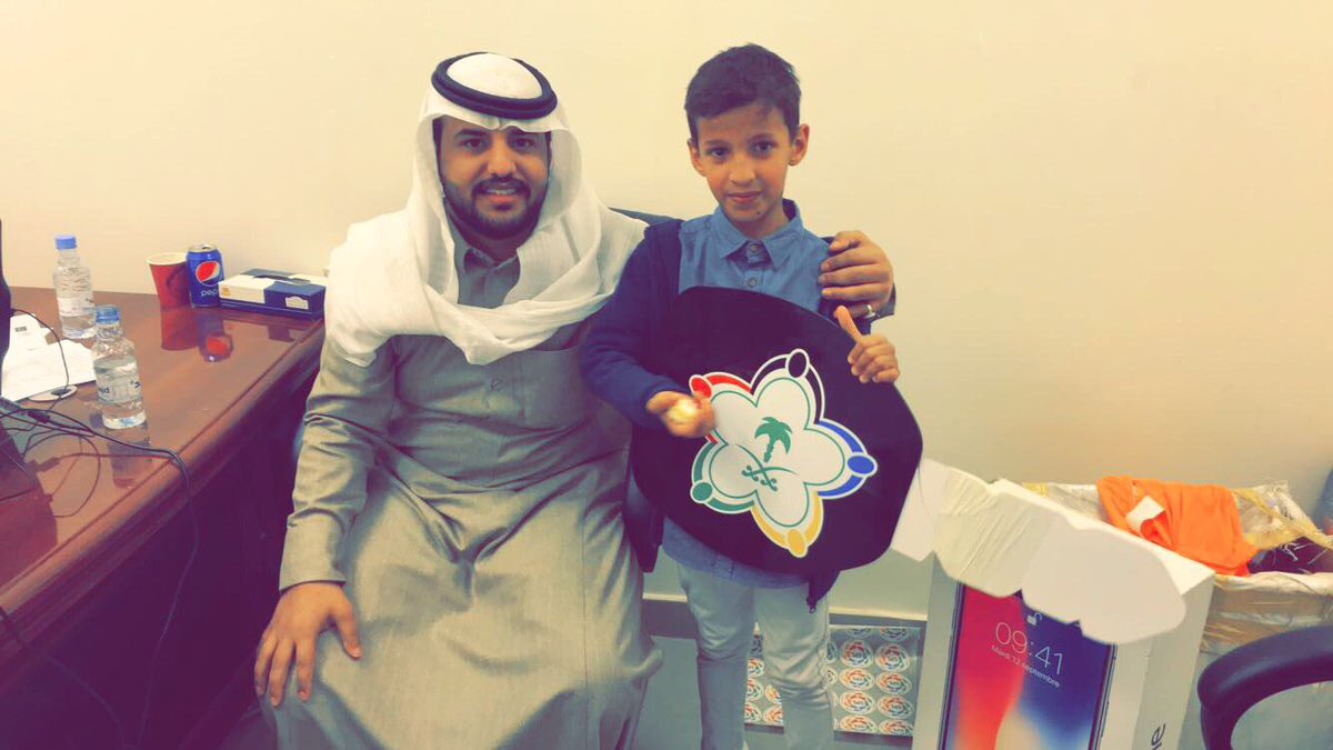 سبحان من هو كاتب الارزاق كنا تناقش على السياره وراحت لطفل اللي معنا والله يعوضني ويعوض صديقي خير يارب 🌹❤️
#الباطن_الوحدة