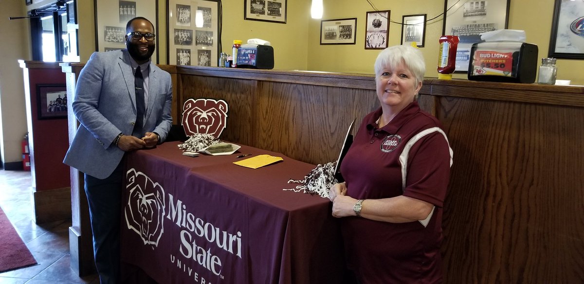 MSUStaffSenate's tweet photo. We're underway here at Bair's. Come and get 'em🥞🥞 We are here until 10:30. #forthestaff #allthepancakes https://t.co/BtoxLBl0yJ