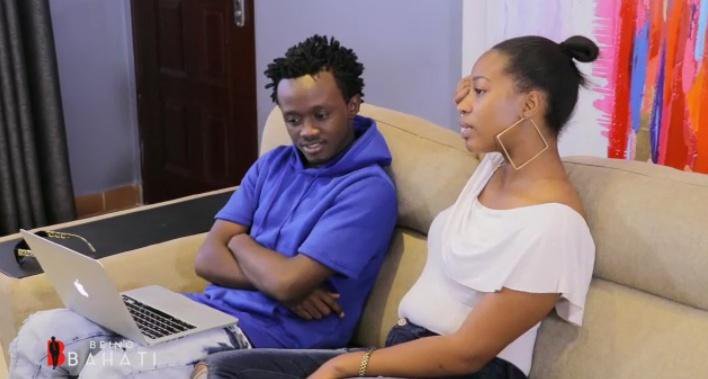 BahatiKenya's tweet image. Vile naskiza Diana akijaribu kuniingiza box 😁😁 #BeingBahati