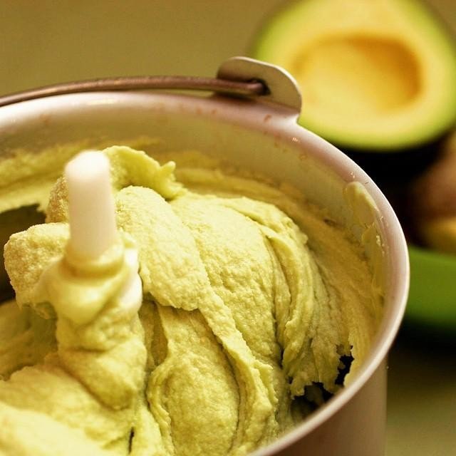themusclephd's tweet photo. 💥Avocado ice cream, anyone?
----
➡️Be a part of #themusclephd community! #MPHDcommunity 💪🏽
-
-
-
#aesthetics #aspi #athlete #bodybuilder #bodybuilding #calisthenics #diet #eatclean #education #figure #fit #teamASPI #fitgirl #fitlife #fitfam #fitness … https://t.co/kKQ87QmJmz https://t.co/eftZBJeTpD