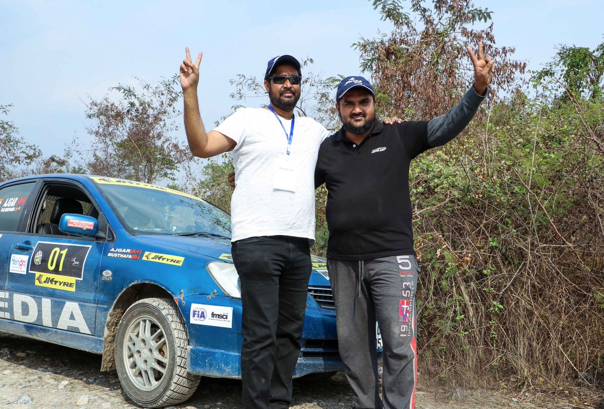 ians_india's tweet photo. After four days of cross-country rallying, the formidable team of #AjgarAli and #MohammedMusthafa defended their #JKTyre #HimalayanDrive 7 crown.

Photo: IANS https://t.co/4XB4qrrP2u