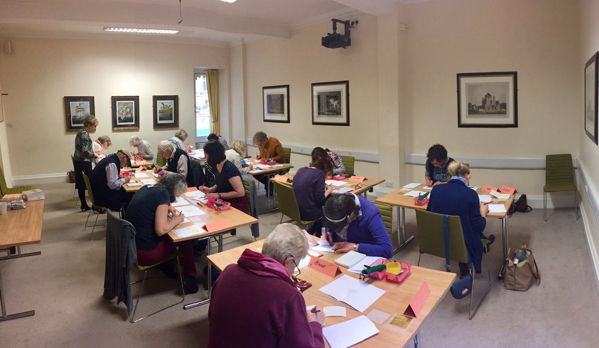 ParkerLibCCCC's tweet photo. Magnificent #Illumination #Masterclass with @LovettPatricia in full swing here today, with crack team of ace #illuminators copying #beasts from The Peterborough Bestiary!
#CCCC53 #gold #marvellousmss #miniatures #gilding #illuminatedmanuscripts #medievalart #medievaltwitter https://t.co/5L2a3GXpAA