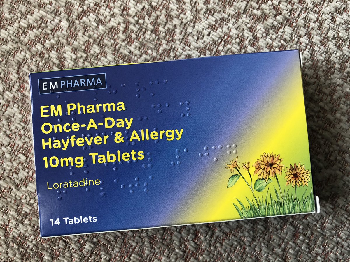 FrankieBuckle's tweet photo. @empharma @pointlesspack hayfever tablets that could fit in a 3rd of this box... https://t.co/jzomb2L789