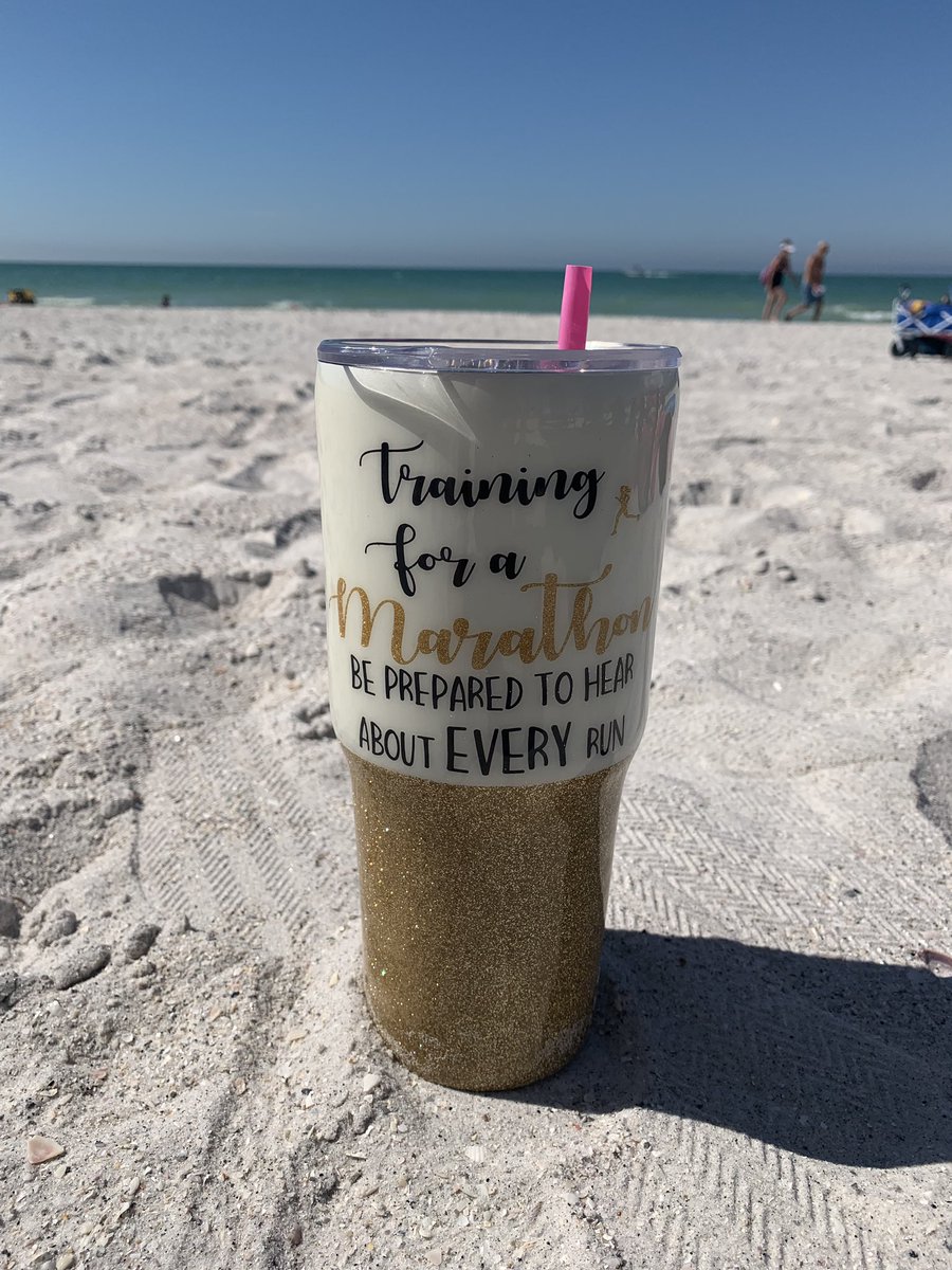 tracirunsfla's tweet photo. Run the miles. Soak in the salt air #marathontraining #flrunner #SiloDistrictMarathon https://t.co/rgY9mGTTIA