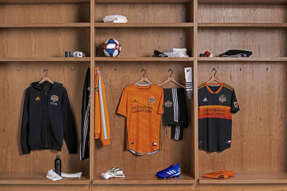 dynamo team store