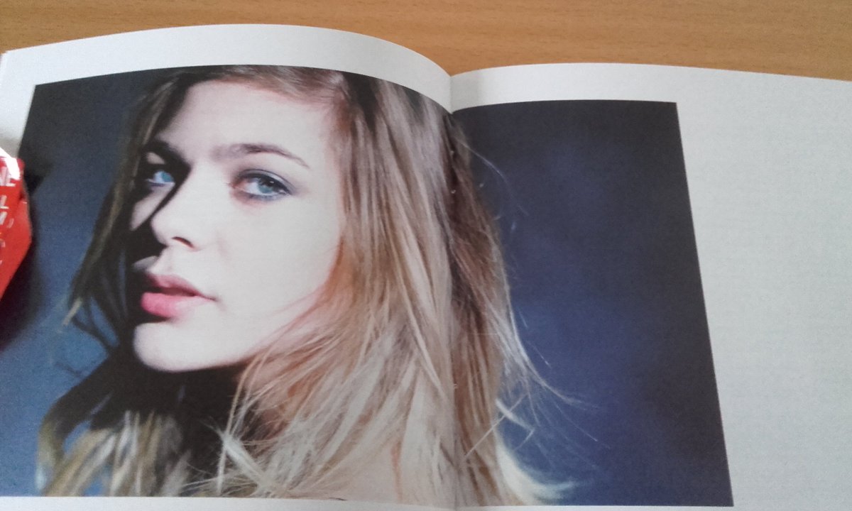 damien101289's tweet photo. Joyeux anniversaire #Chambre12  🎂🎂🎂🎂🎂🎂🥳🥳🥳🥳🎉🎉🎉🎊🎊🎊👍✌️👏👏👏

Cc @louane

#2Mars2015 https://t.co/gThTkrO7La