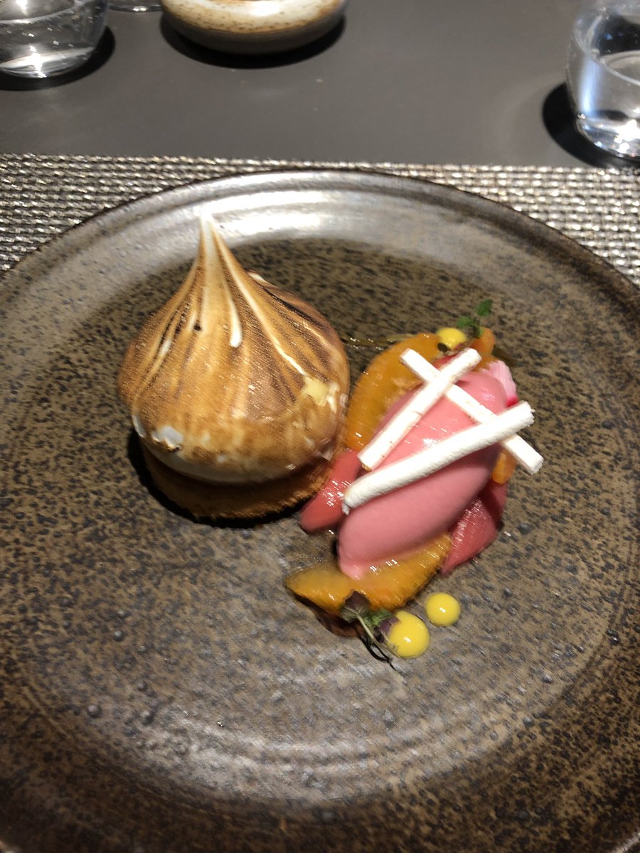 Thank you <a href="/TomKitchin/">Tom Kitchin</a> <a href="/MatteoInzaina/">Matteo Inzaina</a> <a href="/TheKitchin/">The Kitchin</a> for a wonderful lunch today. Tom and Doreen already looking forward to another visit. As ever one great dish after another. Thanks again. 😀👍