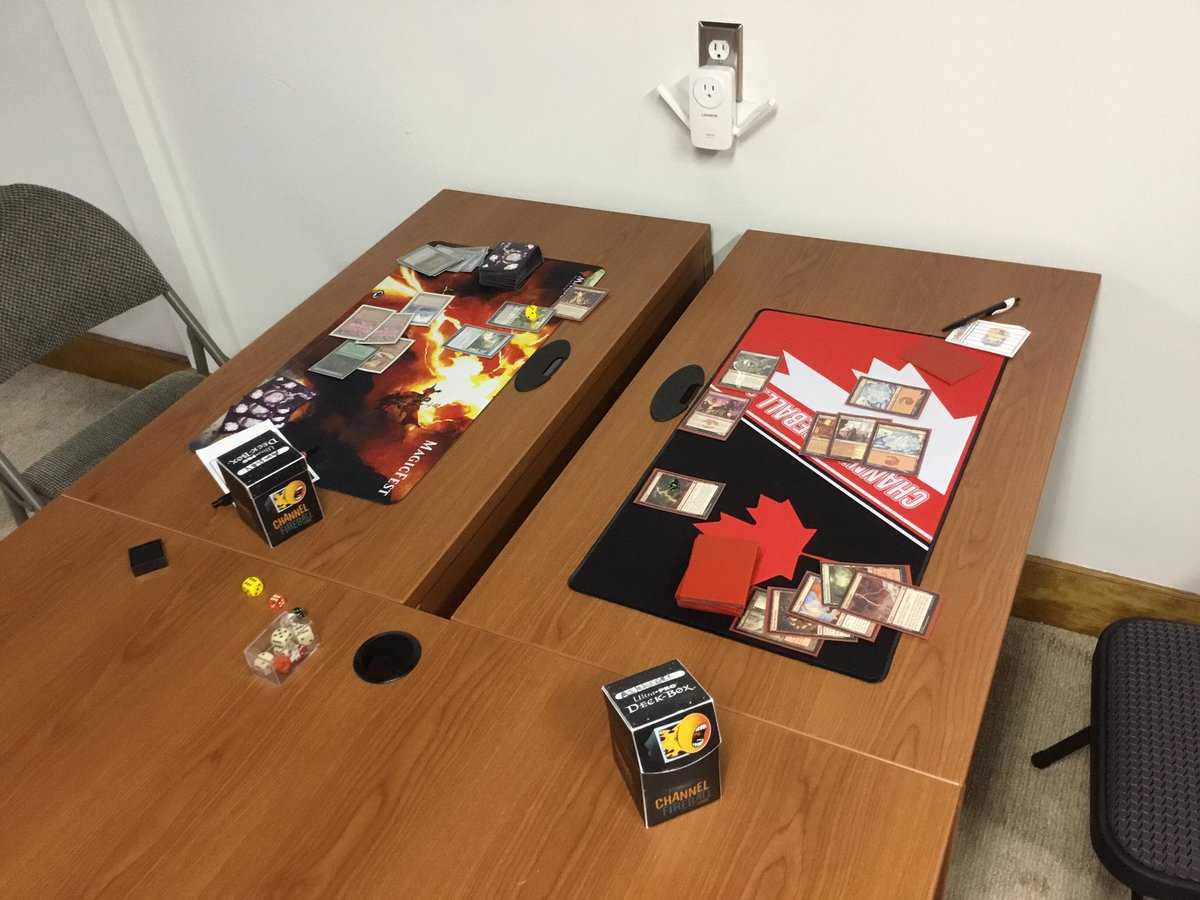 TwinsEstate's tweet photo. Mom said new sewing station for cosplay...we repurposed! #featurematch @wizards_magic https://t.co/7KrQ3pbi2B